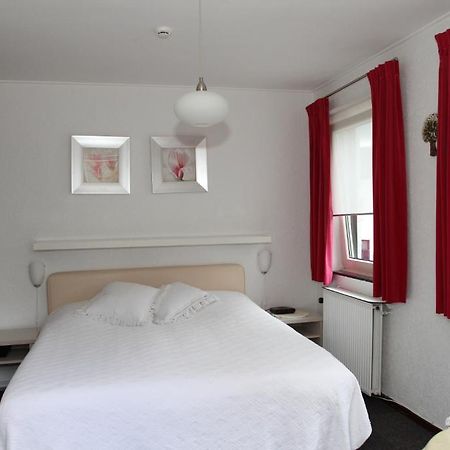 Hotel De Eik Valkenburg aan de Geul Luaran gambar