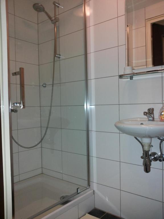 Hotel De Eik Valkenburg aan de Geul Bilik gambar